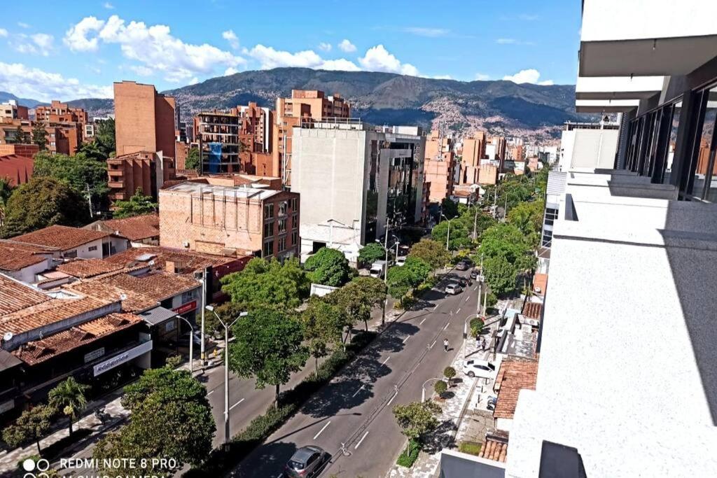 Tres33 #707 7th Heaven-views, King Bed, Wifi, Desk *